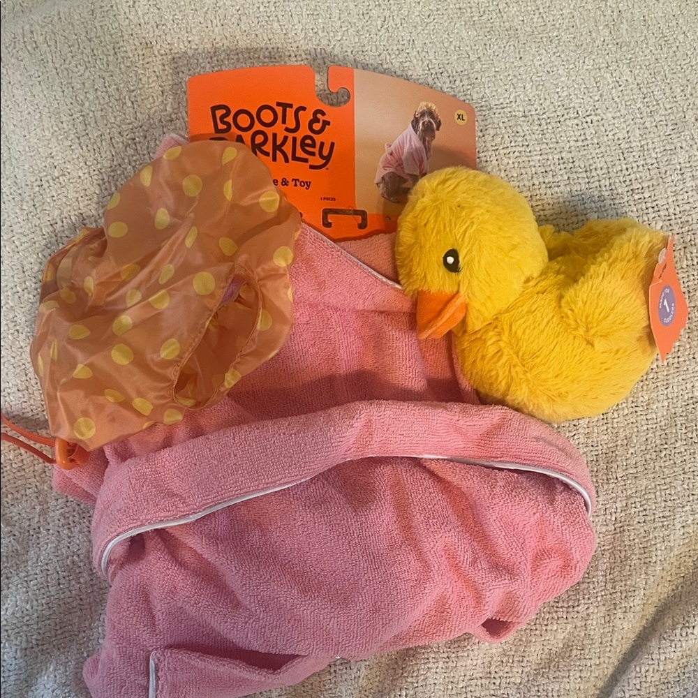 Dog Xl Boots & Barkley Pet Costume Set with Duck Toy